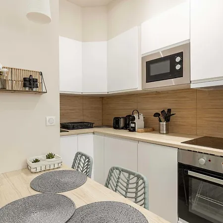 Cozy Renovated - 1br4p - Hyper Center * Antibes